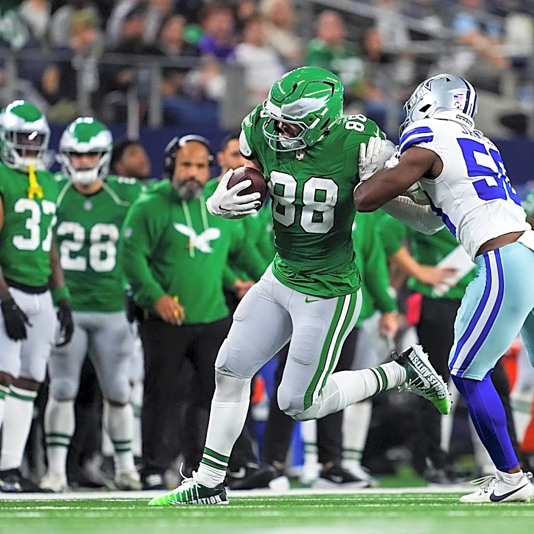 Eagles vs. Cowboys: Live score updates, highlights, injury news