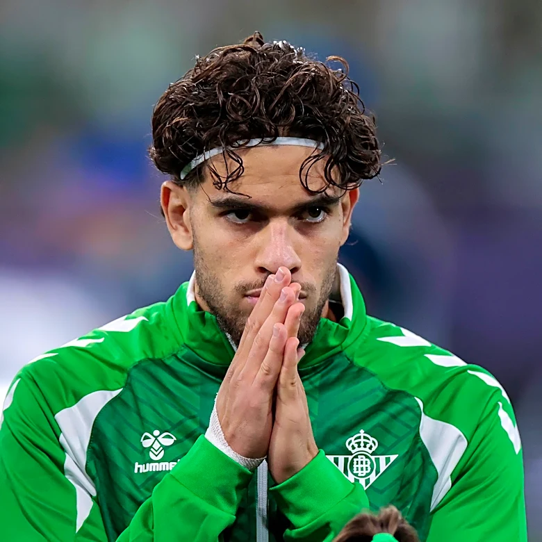 Gossip: PSG eye Ez Abde as Khvicha Kvaratskhelia replacement as Barcelona hope for windfall