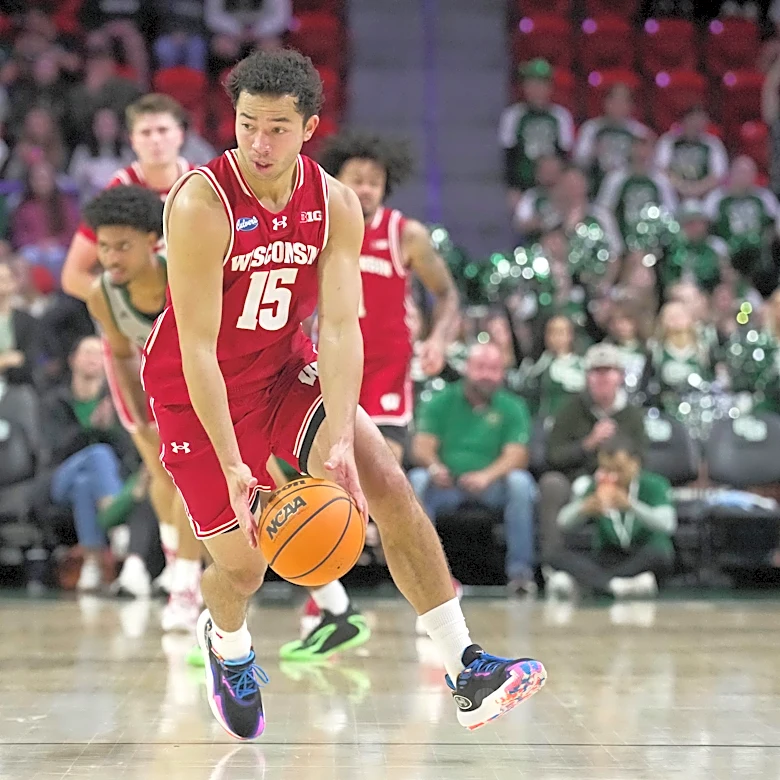 3 quick takeaways from Badgers exhibition win over Oklahoma State: There are a couple things to work on