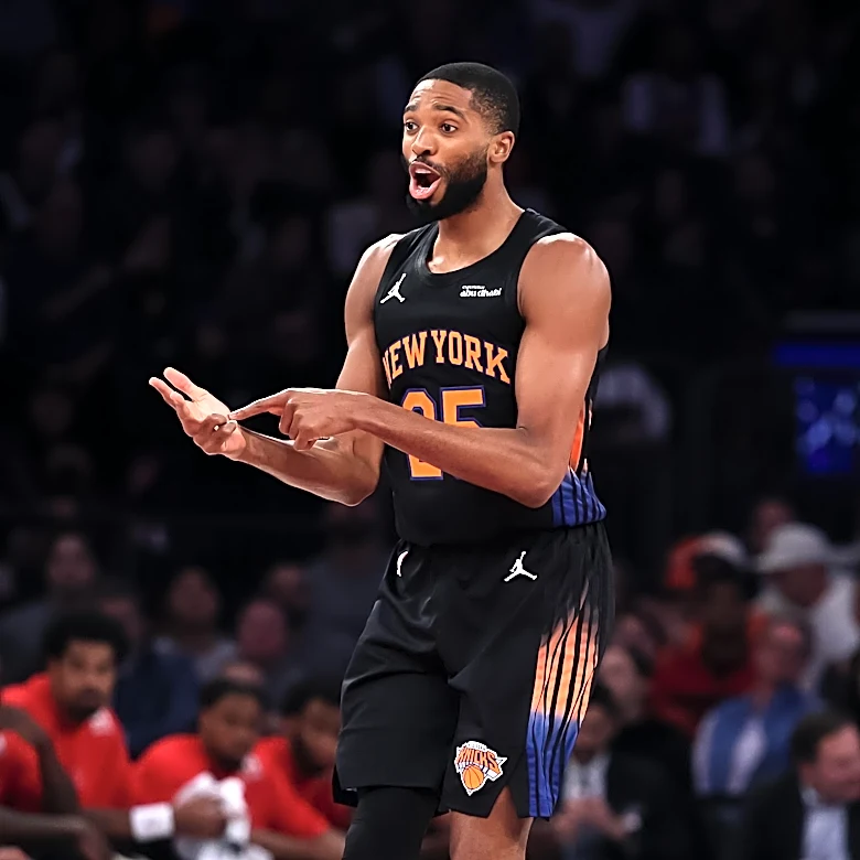Knicks 111, Pistons 97: Scenes from win number one
