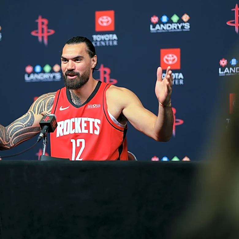 Steven Adams to miss time for Rockets