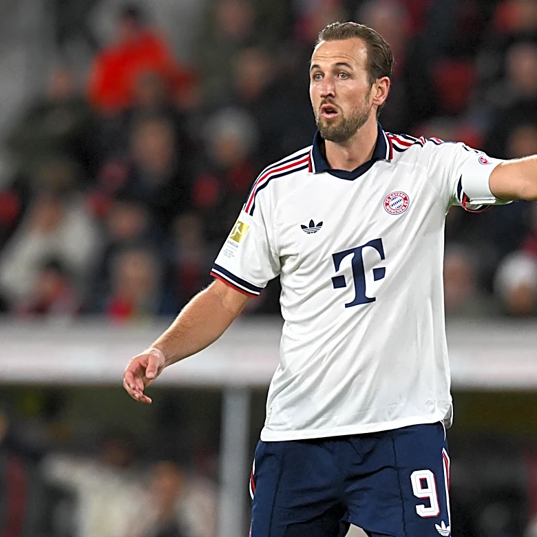 Harry Kane not thinking about a chase of Alan Shearer’s record right now