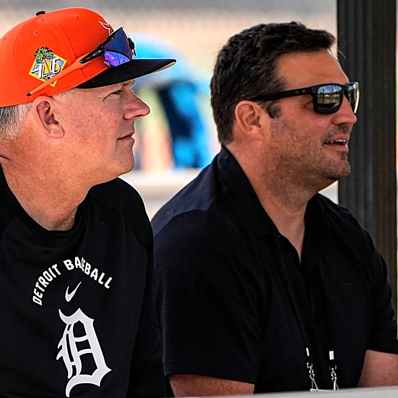 Tigers ink several minor league free agents to new deals