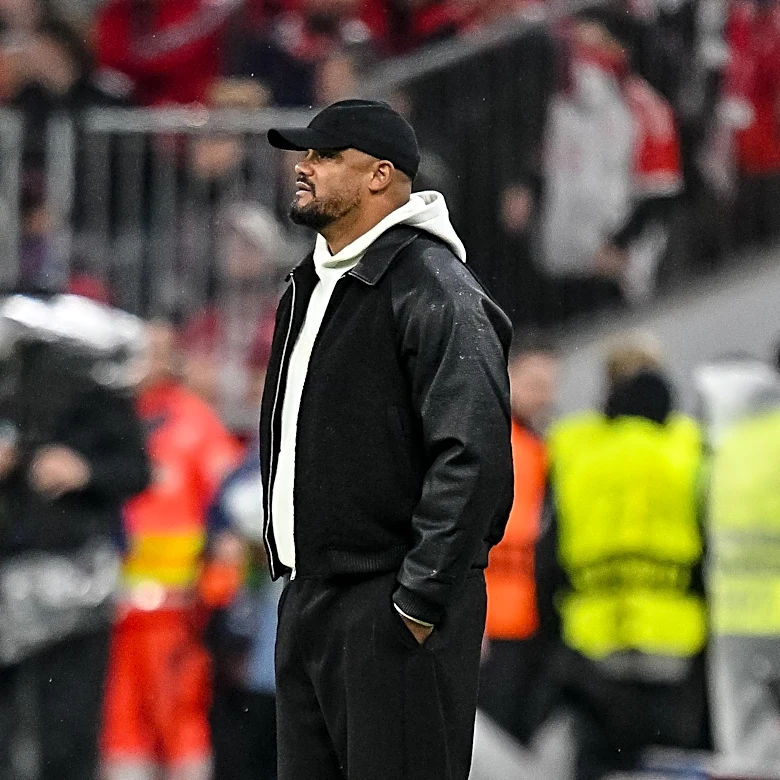 Report: Bayern Munich’s Vincent Kompany complained of headaches prior to fall, separated shoulder during collapse