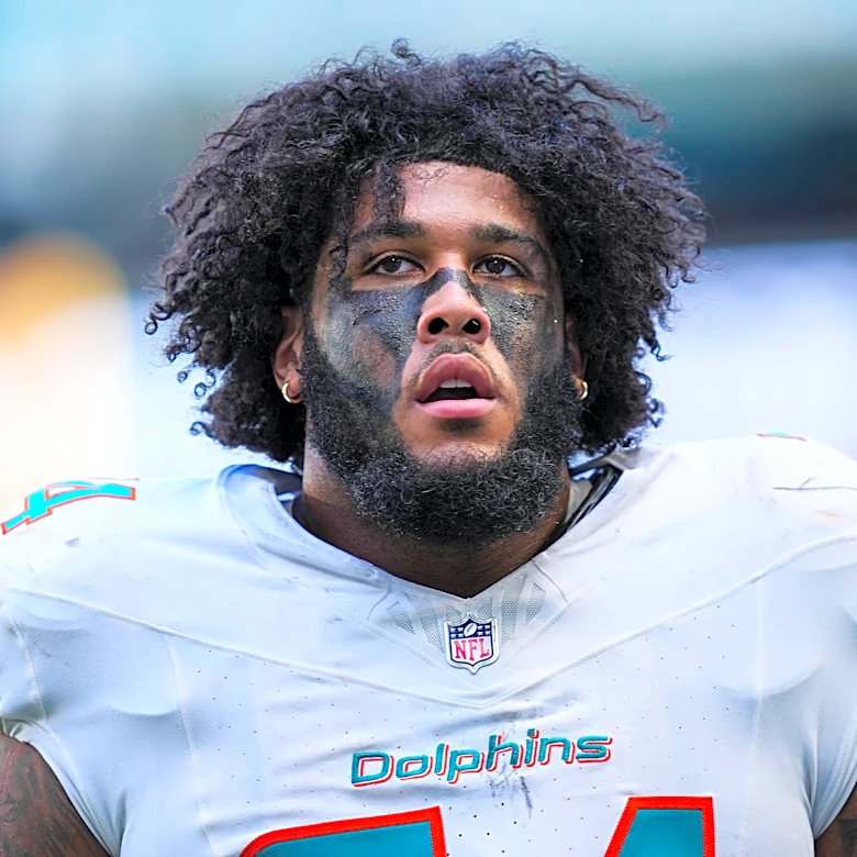 Two Dolphins starters in concussion protocol ahead of clash with Patriots