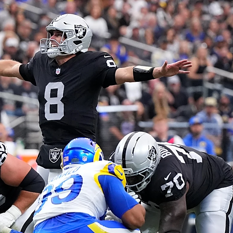Why does Raider Nation want Kirk Cousins on the bench?