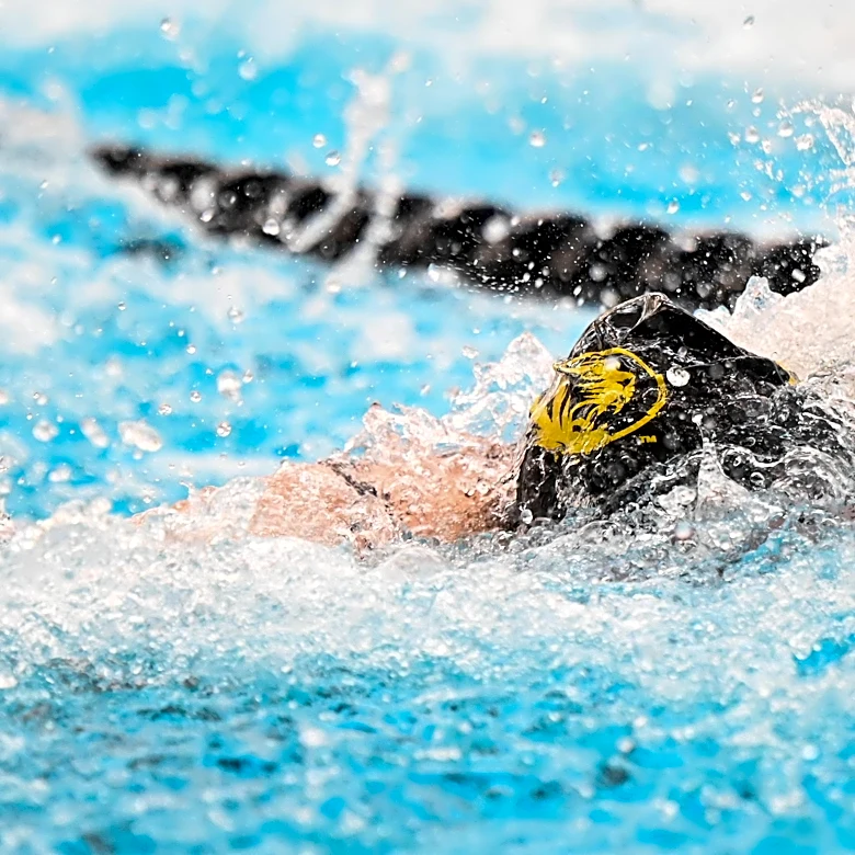 Mizzou Swim & Dive Prepares for Halloween Dual
