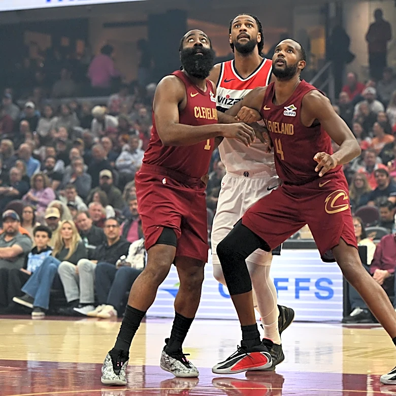 Evan Mobley nails 5 threes as Cavs beat Wizards 121-111