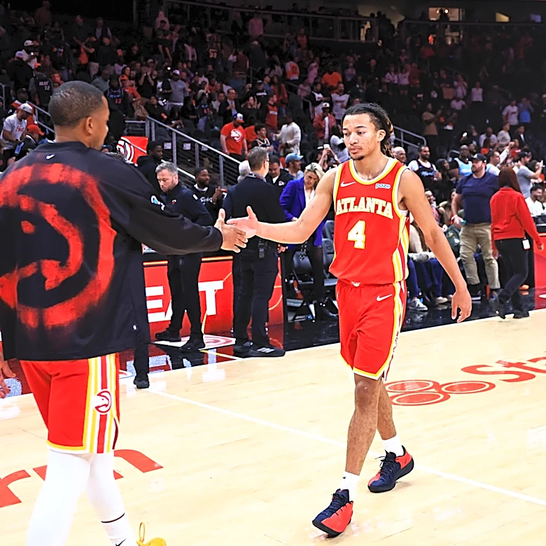 Hawks’ late rally falls short against Heat despite Flemings’ career night