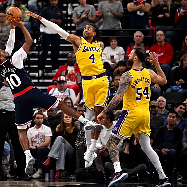 Player Grades: Lakers vs. Clippers