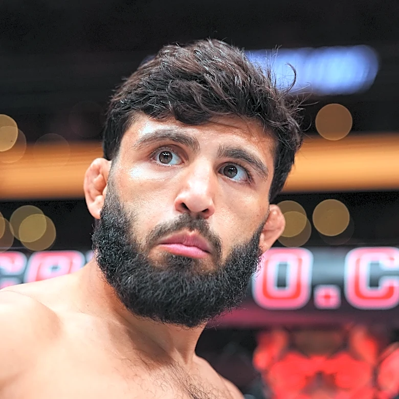 Alexander Volkanovski says he’ll fight Arman Tsarukyan if Justin Gaethje won’t
