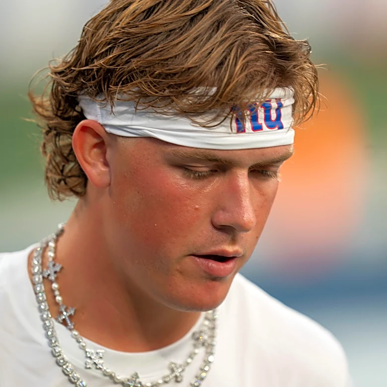 NY Giants QB Jaxson Dart still eyeing a return for the playoffs