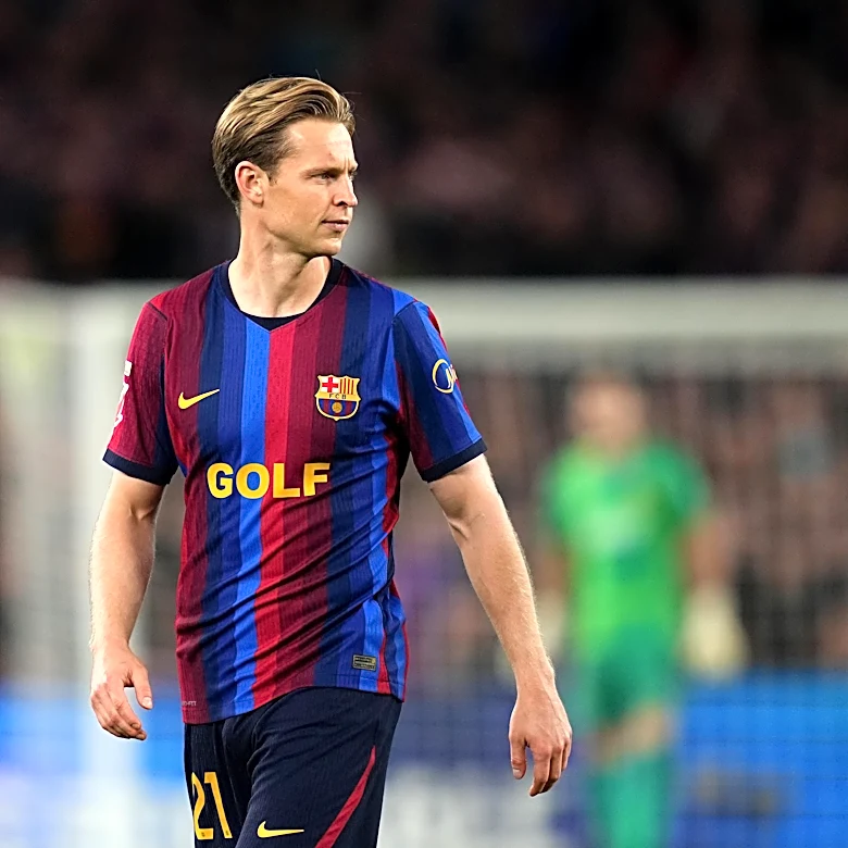 Gossip: Hansi Flick and Barcelona board clash over Frenkie de Jong’s role