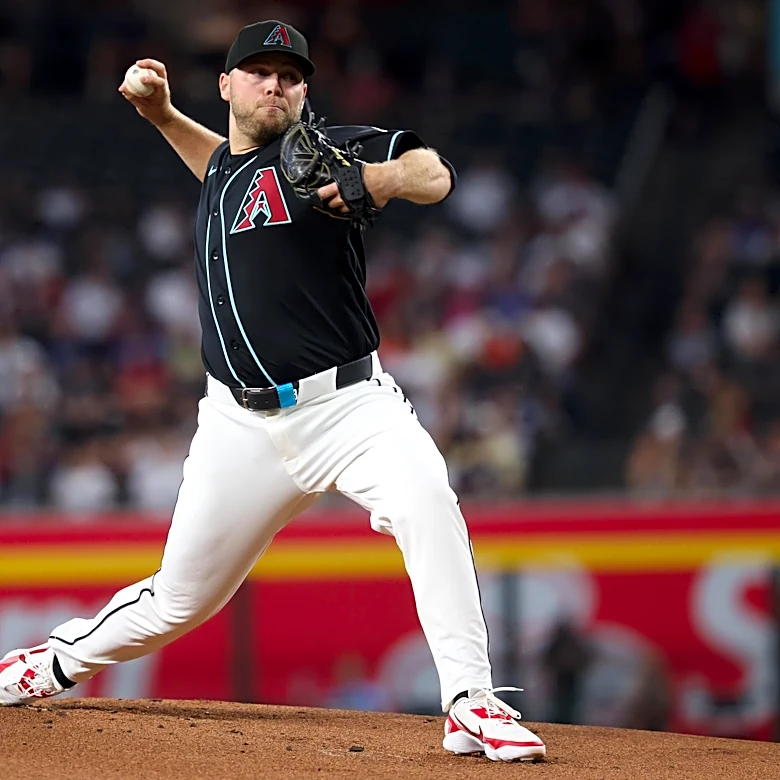 Corbin Burnes will not opt out, per reports