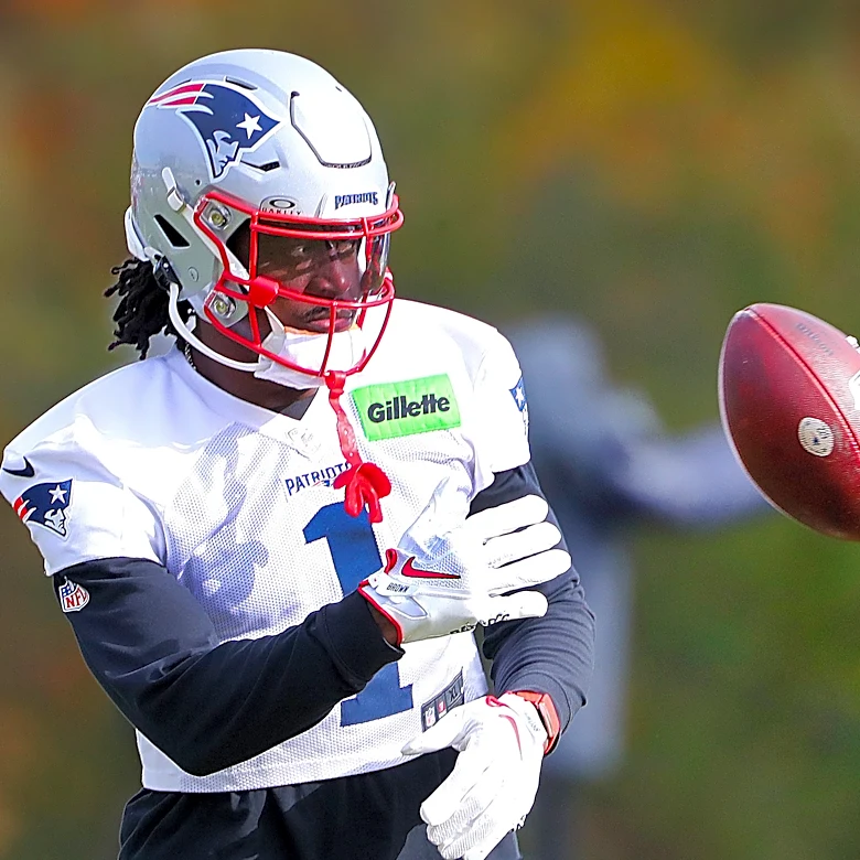 Patriots coaches not ringing alarm bells over A.J. Brown