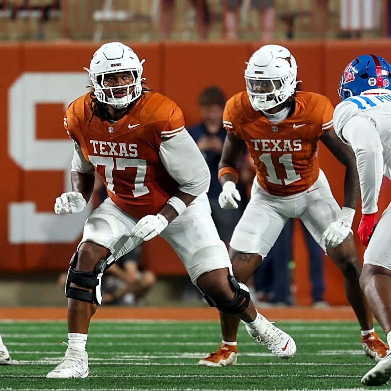 Assessing how Andre Cojoe played at LT for Texas vs. Ole Miss