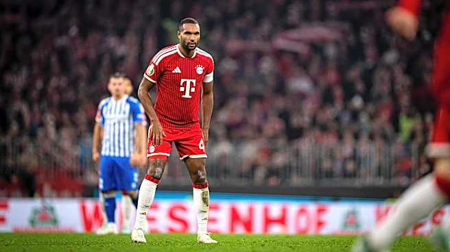Jonathan Tah explains Bayern Munich’s high line philosophy to Bastian Schweinsteiger