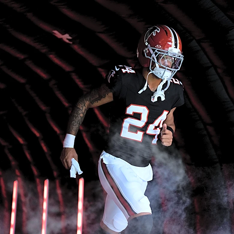 Falcons vs. Bucs injury report: A.J. Terrell limited on Thursday