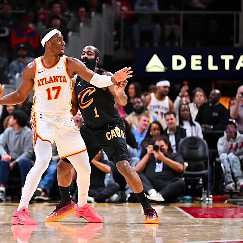 Hawks end skid with close 114-111 win against the Cavs