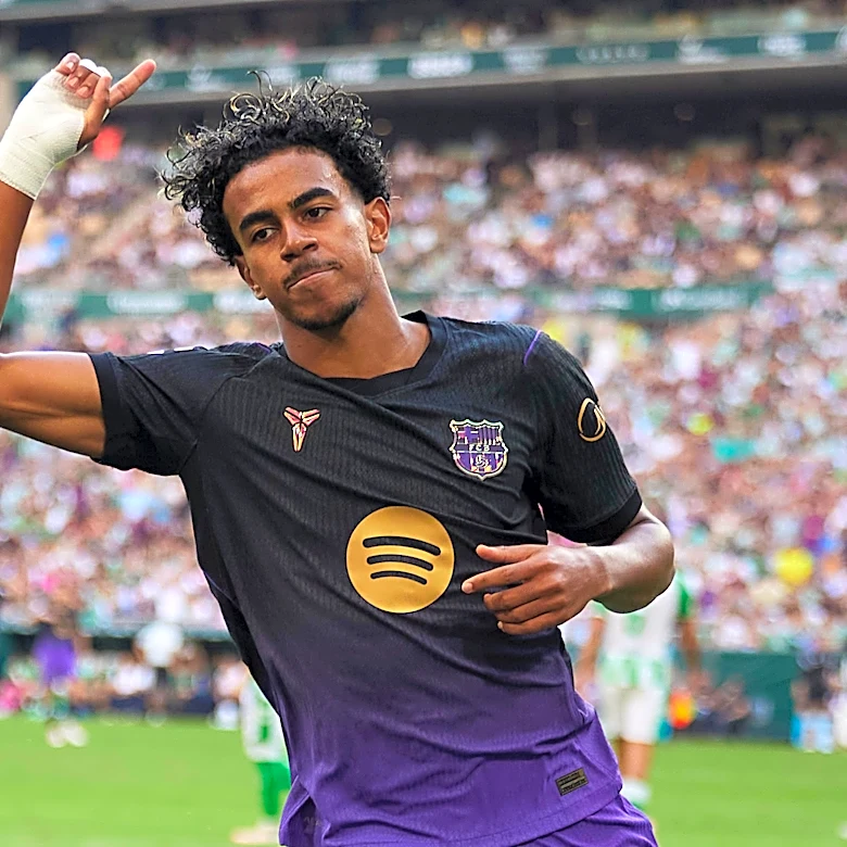 Lamine Yamal up for two La Liga awards for October with Barcelona