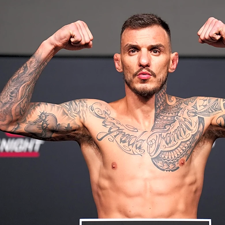 UFC Halloween early weigh ins video, live results | Moicano vs. Nolan