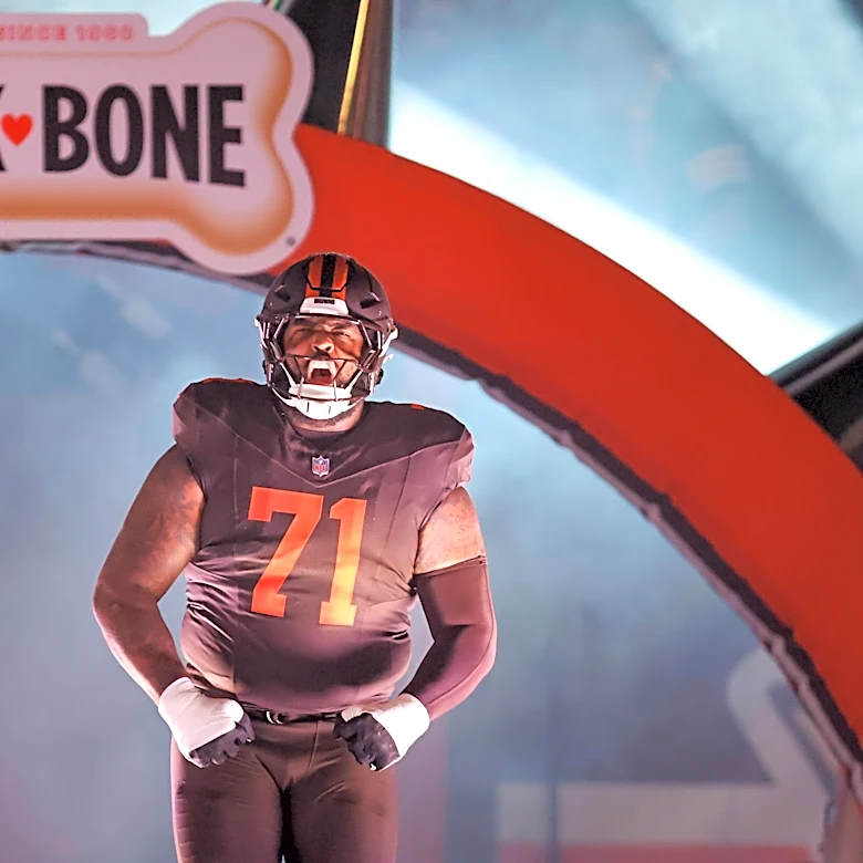 Browns, Steelers final injury reports: Tytus Howard hope, 4 Ques. and 2 Out for Week 8