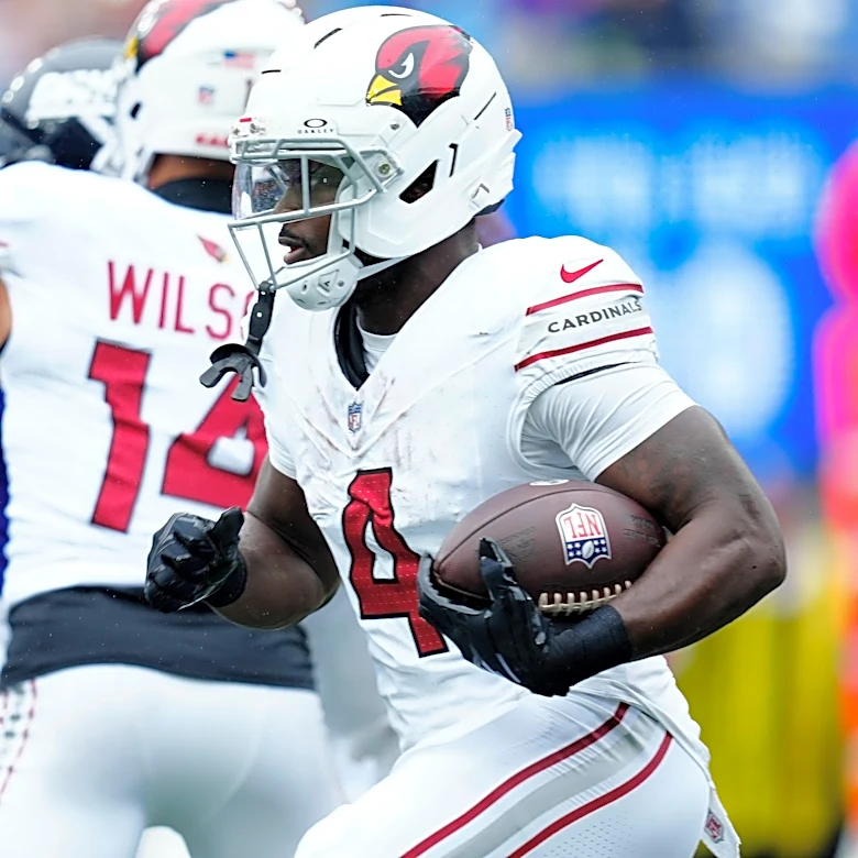 Jeremiyah Love will play against Dallas Cowboys