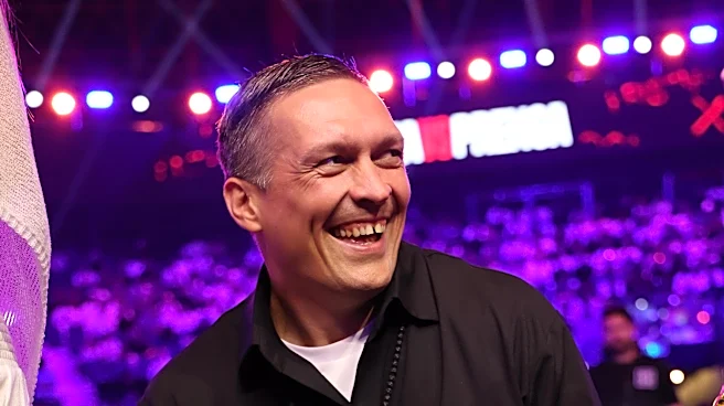 Report: Oleksandr Usyk planning fight with David Benavidez at cruiserweight