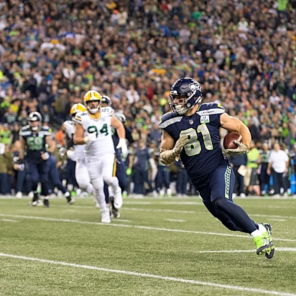 Seahawks bring TE Nick Vannett back to Seattle