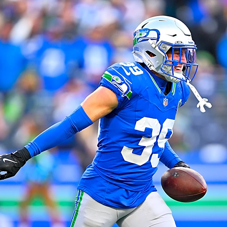 Bud Clark injury for Seahawks places total pressure on Ty Okada