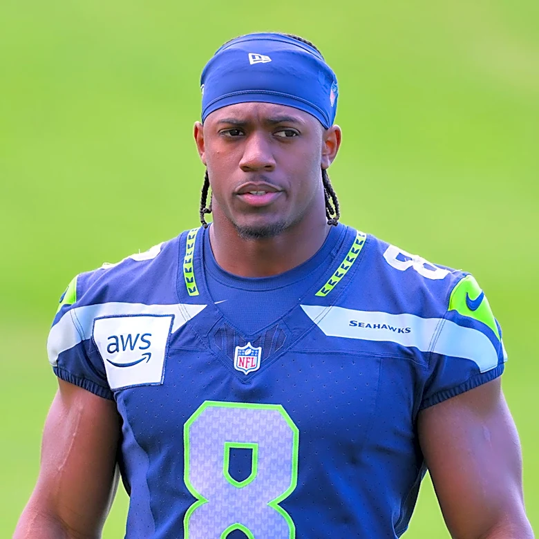 Seahawks rookies to wear Topps patch in first game played in 2026