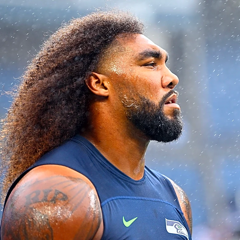 Where Seahawks DT Leonard Williams now ranks in salary