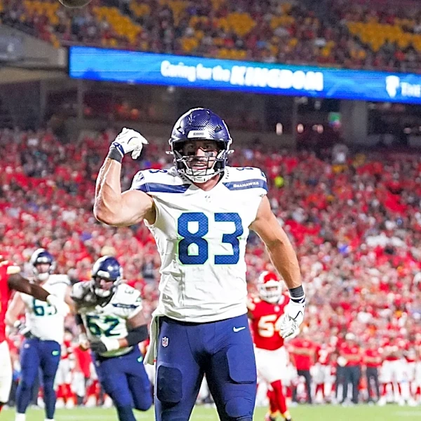 Ravens sign TE Nick Vannett to practice squad off Seahawks' waivers
