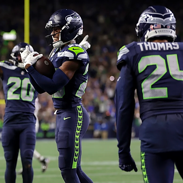 Seahawks vs Patriots: Studs & Duds from 13-10 Week 1 win