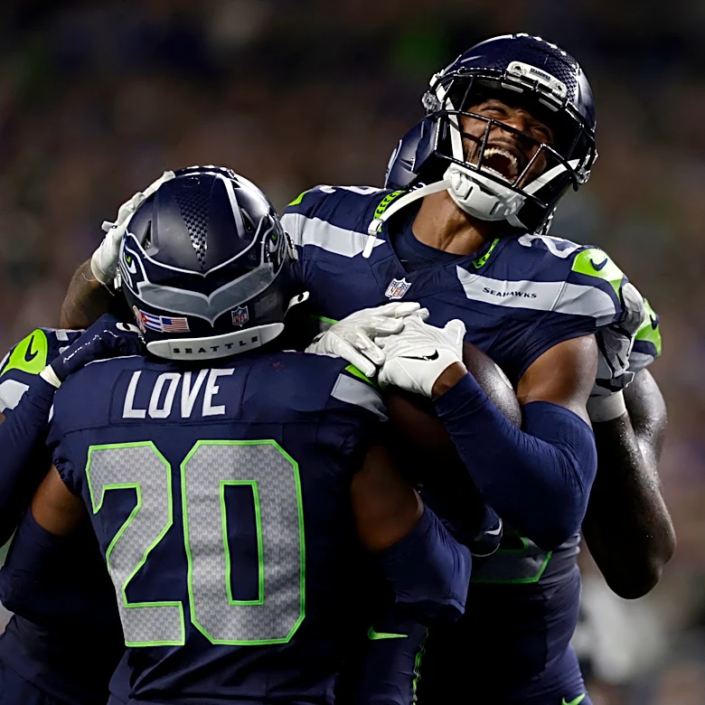 Watch: Kevin Harlan has epic final call in Seahawks vs Patriots game