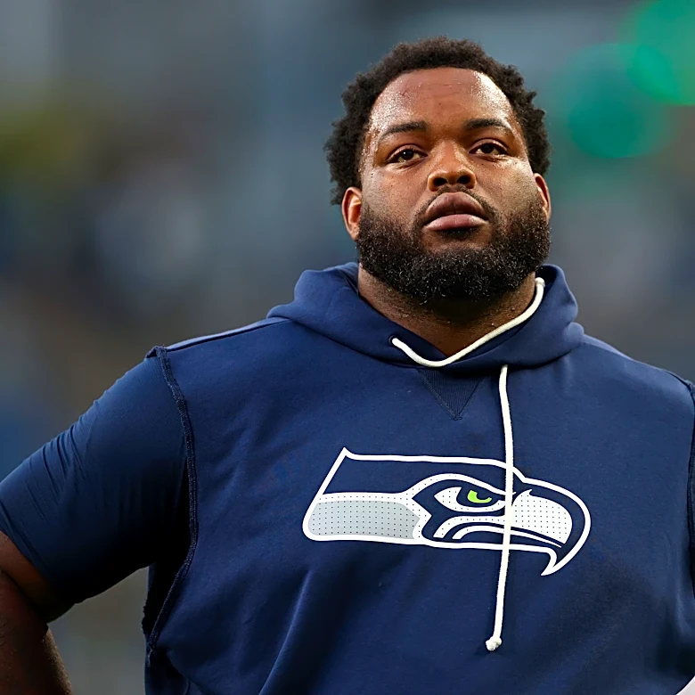 Who should the Seahawks start if Anthony Bradford misses Week 2?