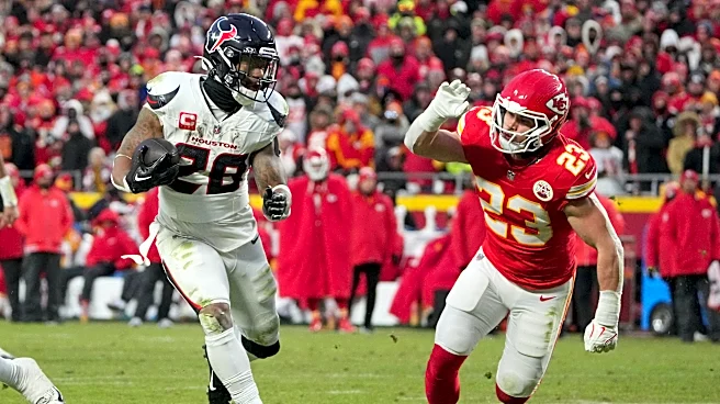 Seahawks sign veteran RB Joe Mixon to practice squad