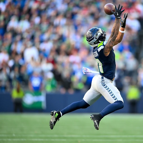 JSN takes blame for Week 5 loss, lauds Seahawks defense, ST unit