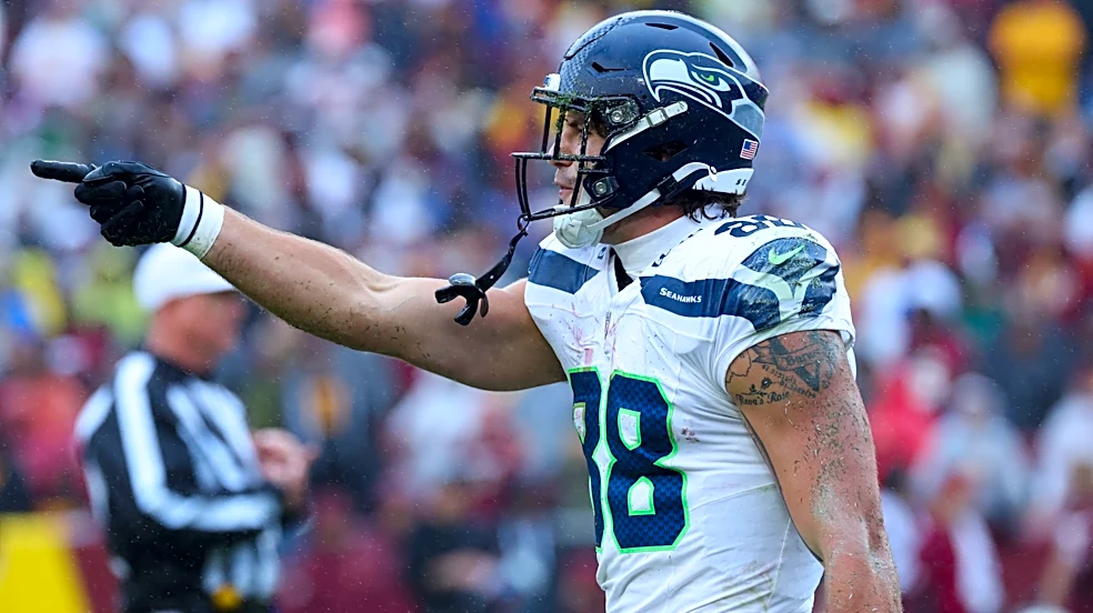 Seahawks need TE AJ Barner to be great after Elijah Arroyo injury