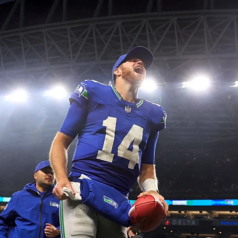 Seahawks QB Sam Darnold showed great improvement in Week 7