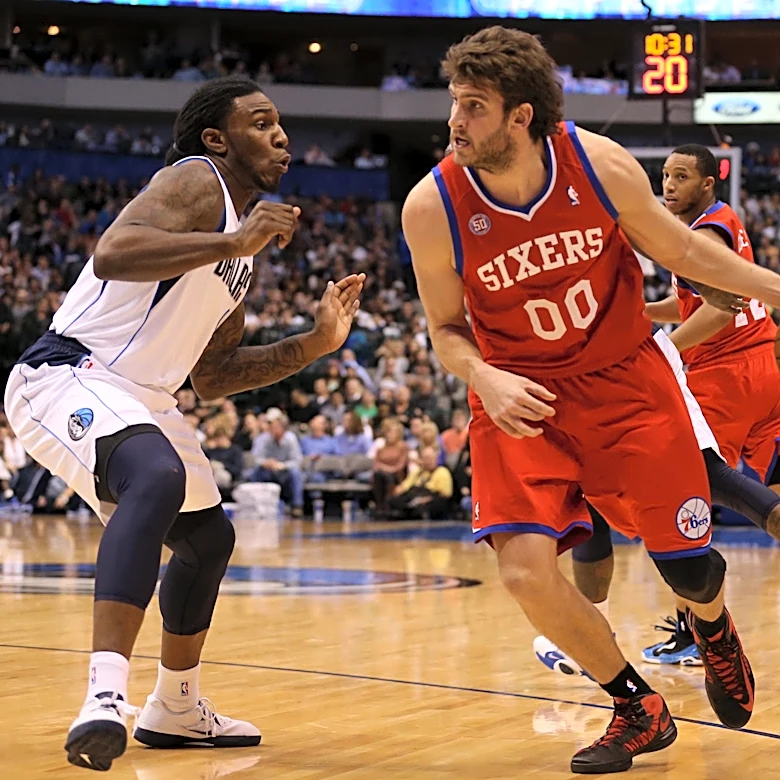 Every player in Philadelphia 76ers history who has worn No. 00