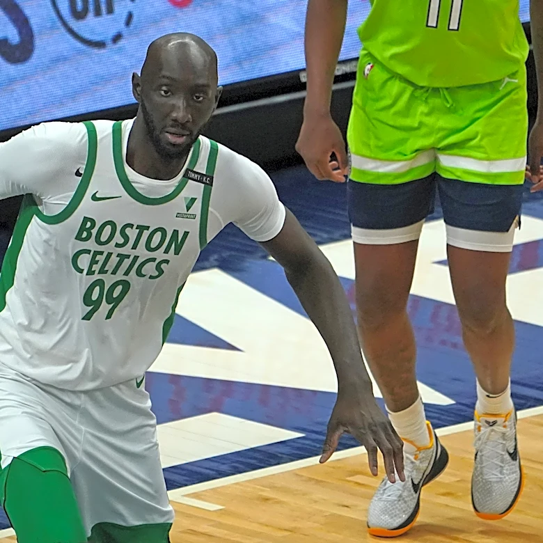 Sixers sign Tacko Fall, Jameer Nelson Jr., Saint Thomas to deals