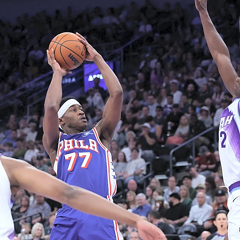 NBA champion gives respect to young Sixers guard VJ Edgecombe