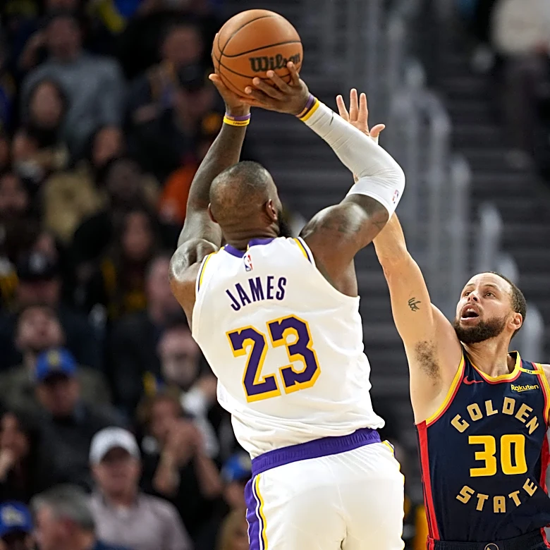 LeBron James vs. Steph Curry ranked among top rivalries of 2027 season