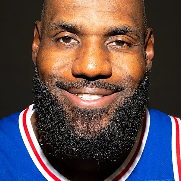 76ers assess how LeBron James looked on the first day of training camp
