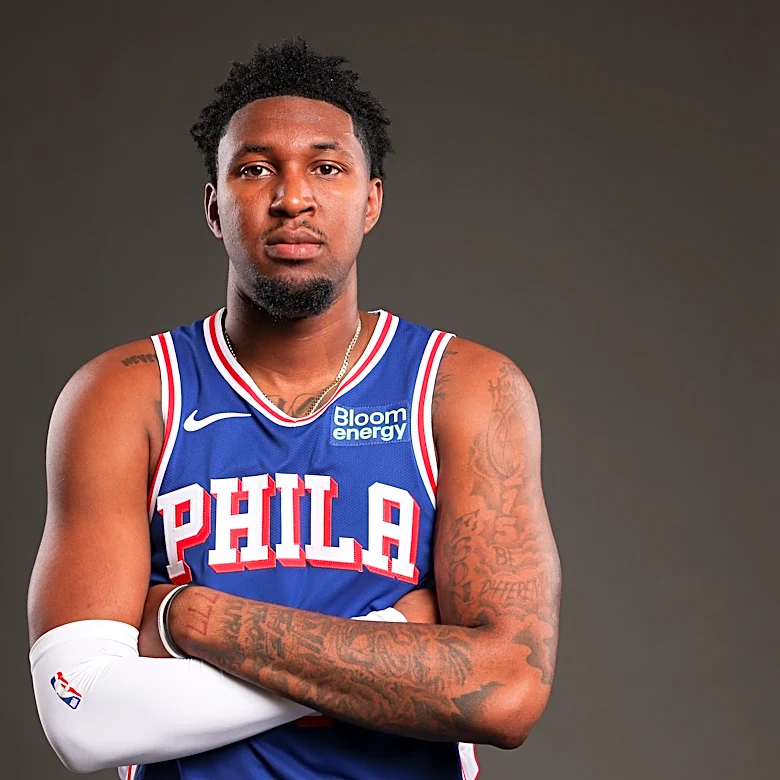 Sixers' Justin Edwards singles out 2 new additions as camp continues