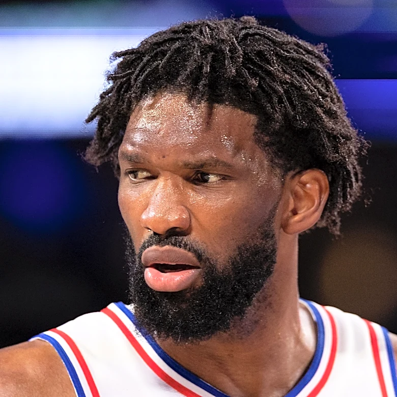 LeBron James, Sixers discuss small-ball lineups without Joel Embiid