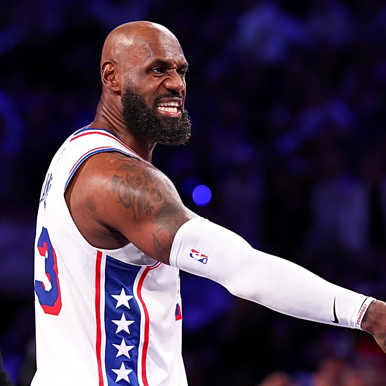 Bucks' Taylor Jenkins gives thoughts on LeBron James joining the 76ers