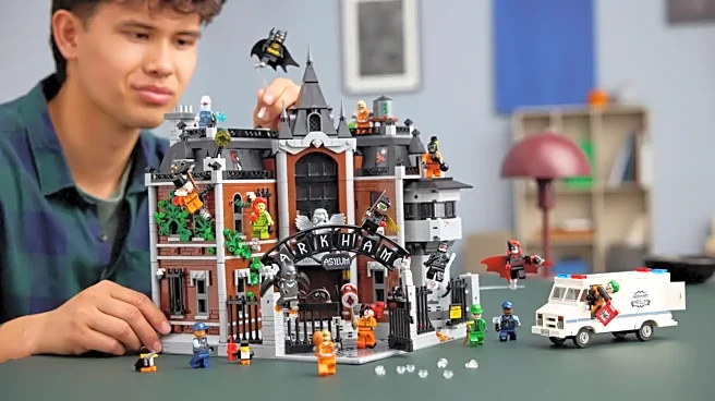 New Arkham Asylum LEGO Set Assembles Batman's Rogues Gallery For Prison Chaos