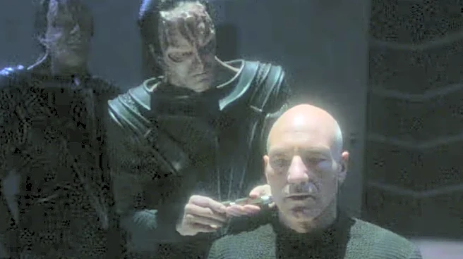 One Star Trek Actor's Physical Attributes Determined The Look Of An Entire Alien Race